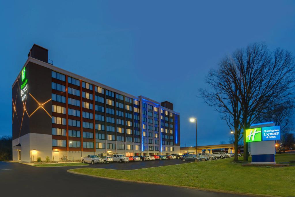 hotel image 13