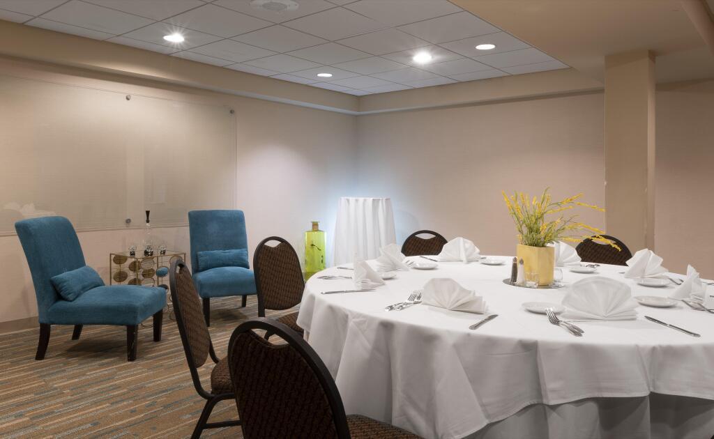 hotel image 16