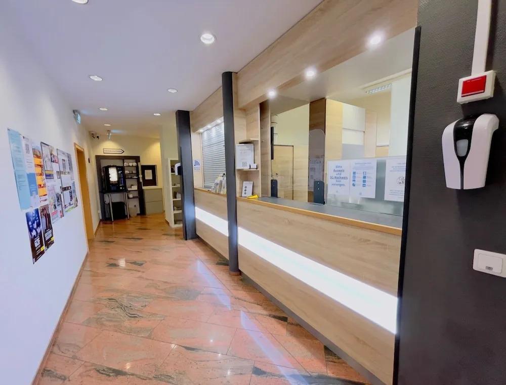 hotel image 13