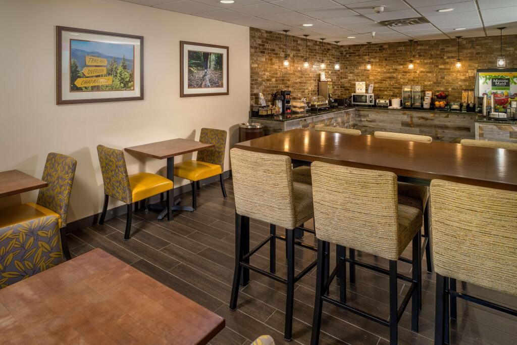 hotel image 8