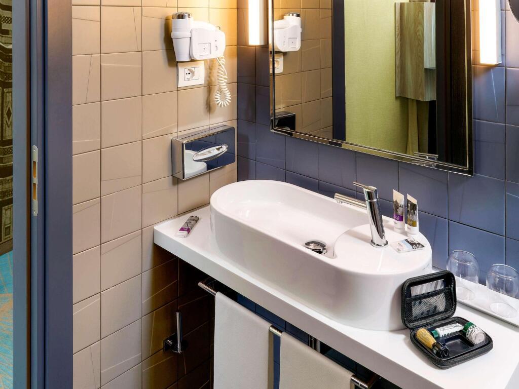 hotel image 11