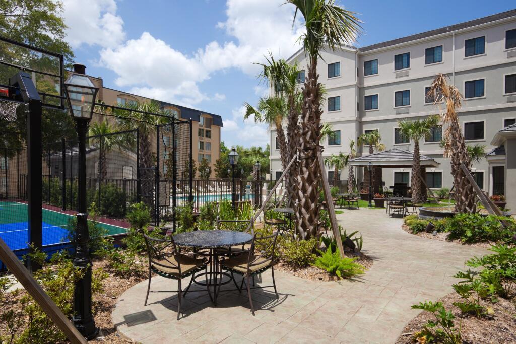 hotel image 10