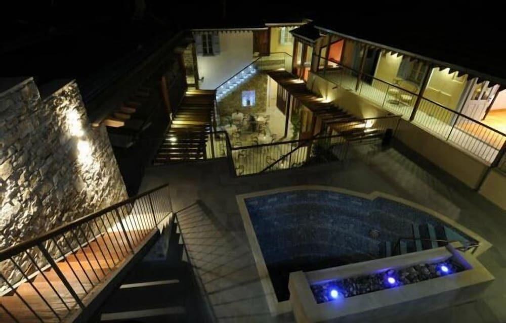 hotel image 11