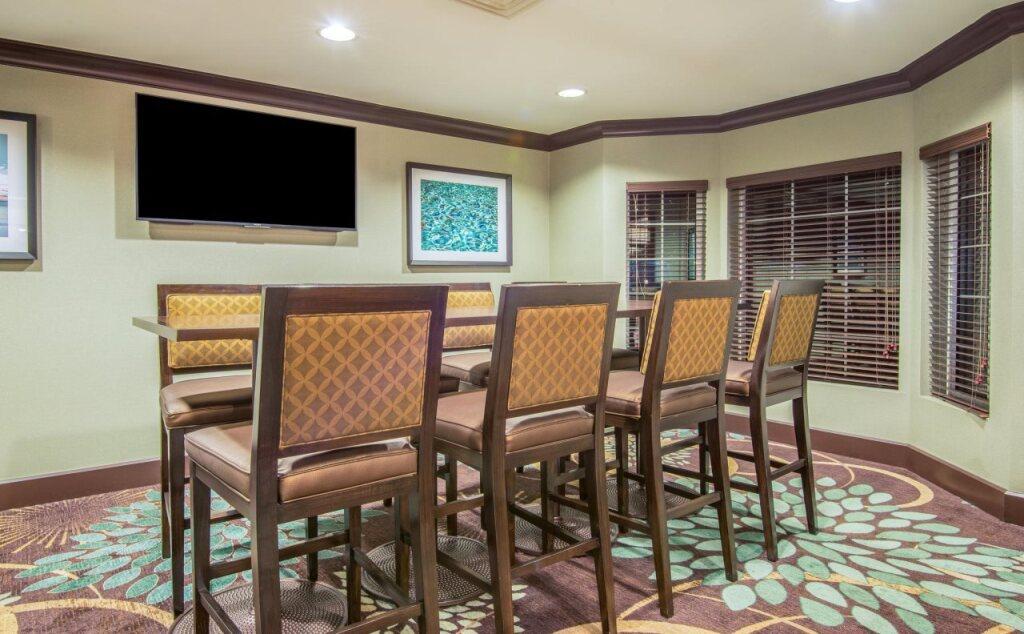 hotel image 9