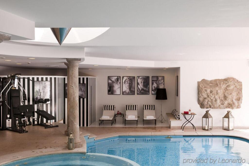 hotel image 9