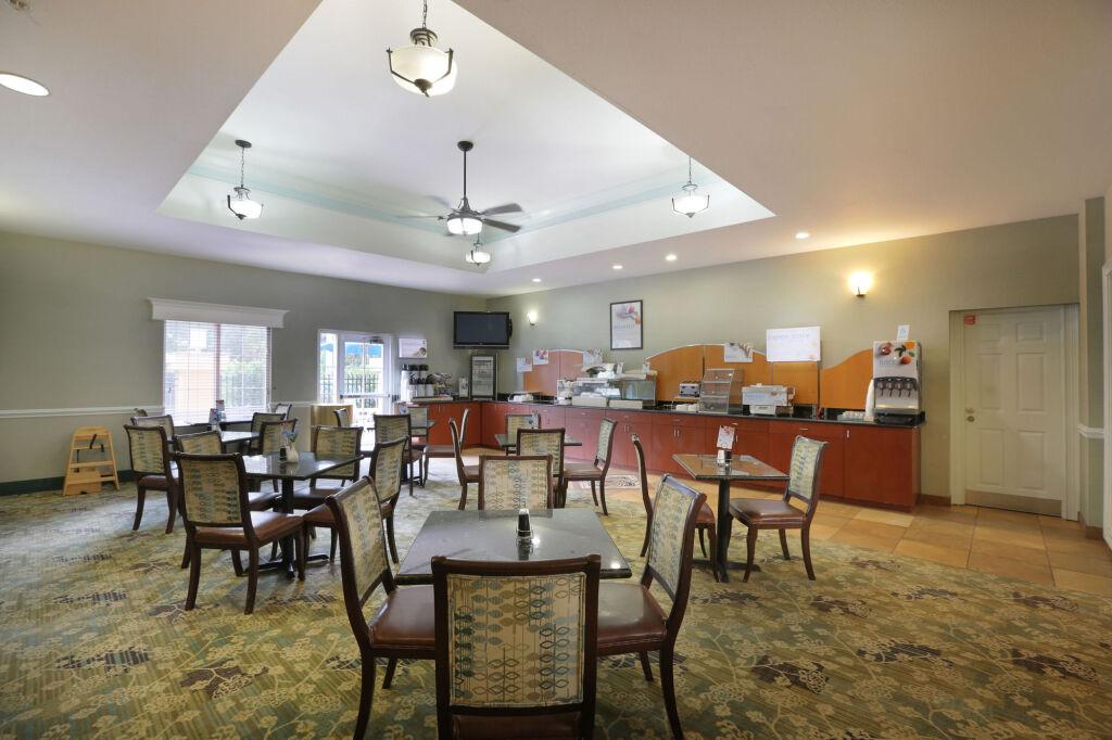 hotel image 10