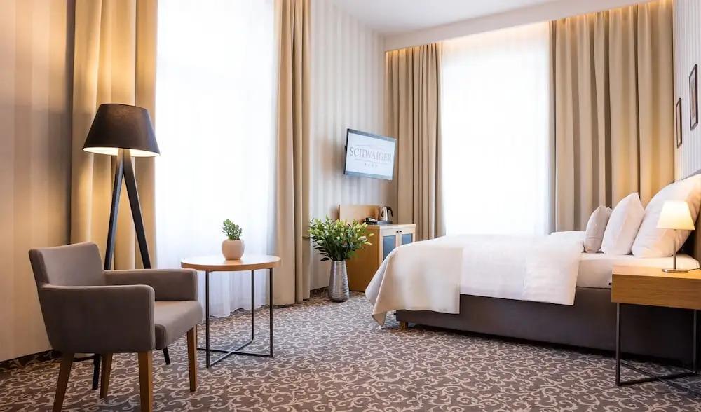 hotel image 13