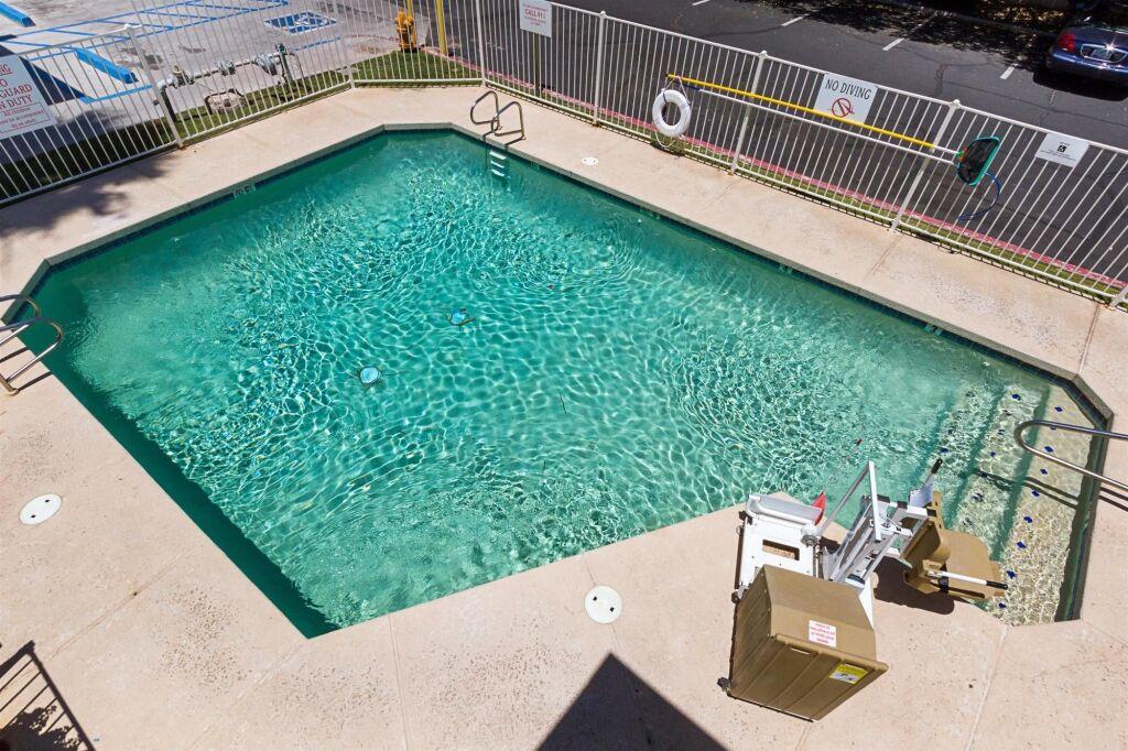 hotel image 18