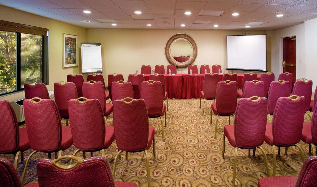 hotel image 10