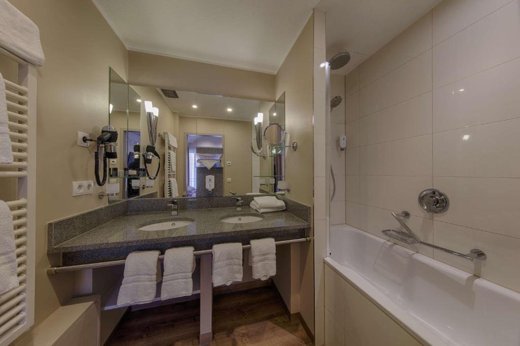hotel image 11