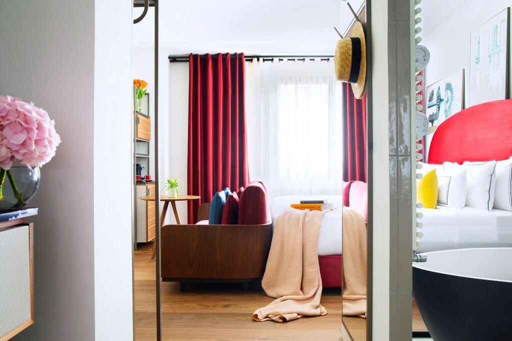 hotel image 4