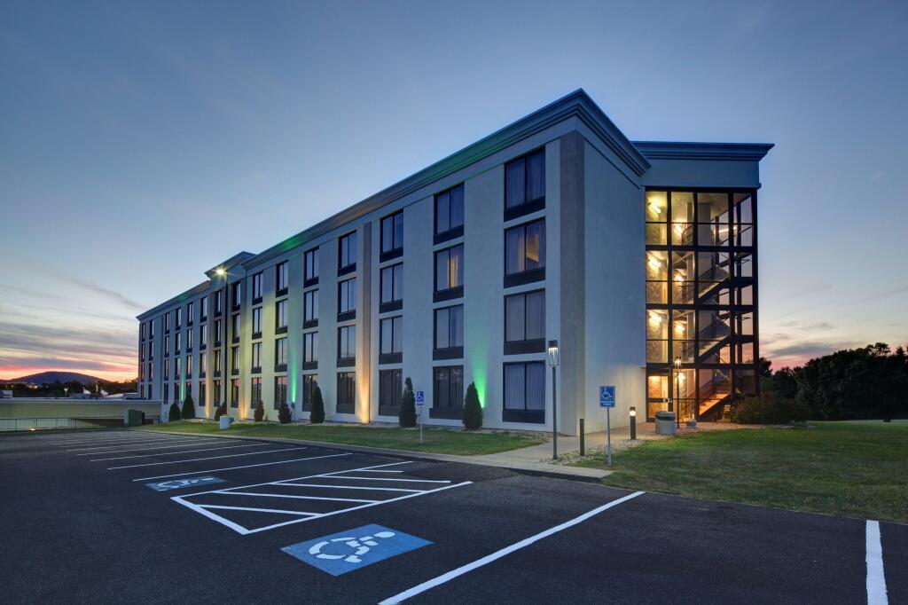 hotel image 35