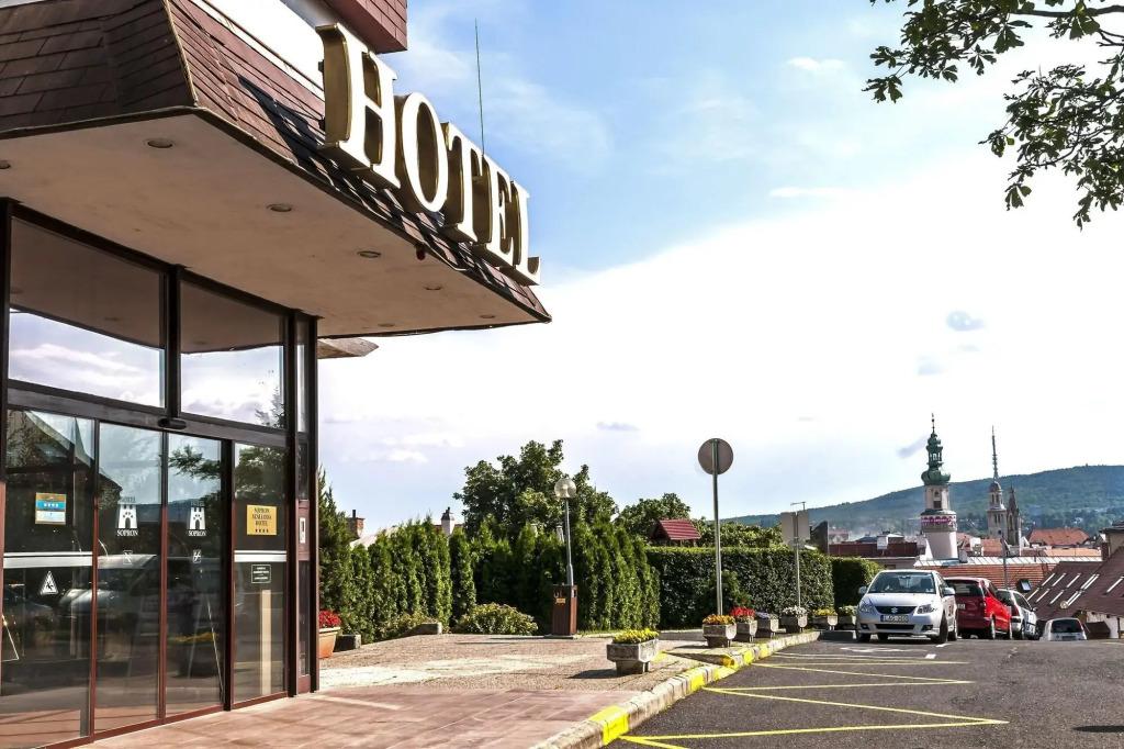 hotel image 35