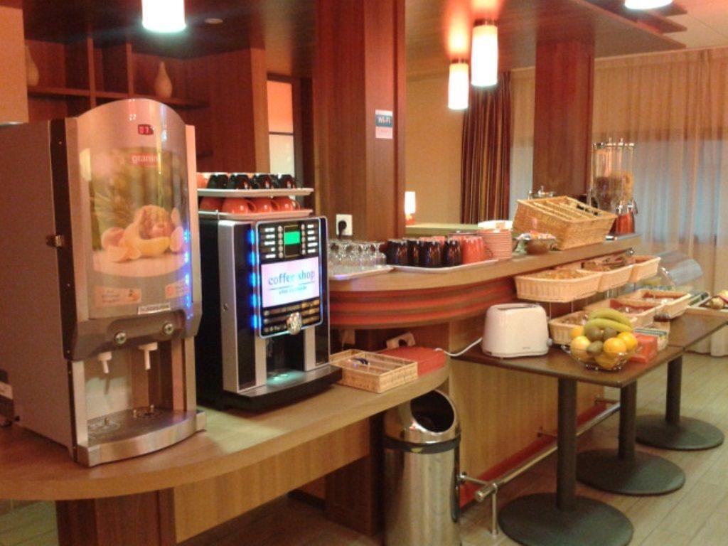 hotel image 11