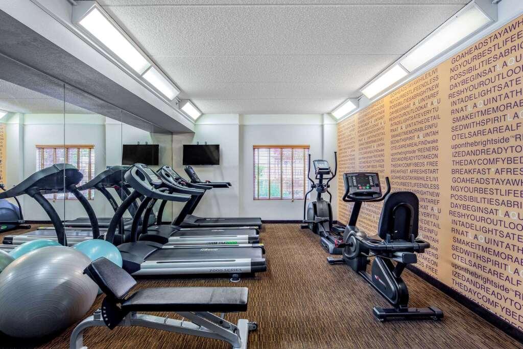 hotel image 16