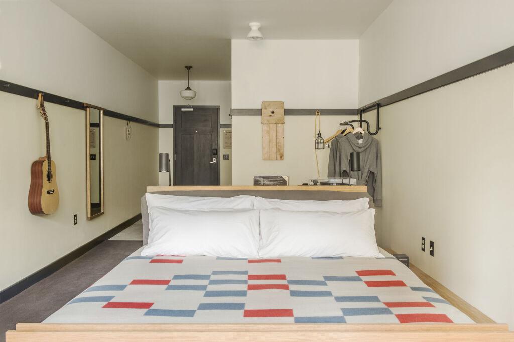 hotel image 7