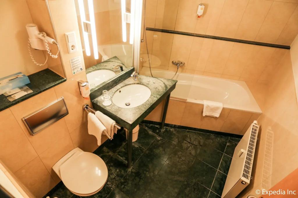 hotel image 10