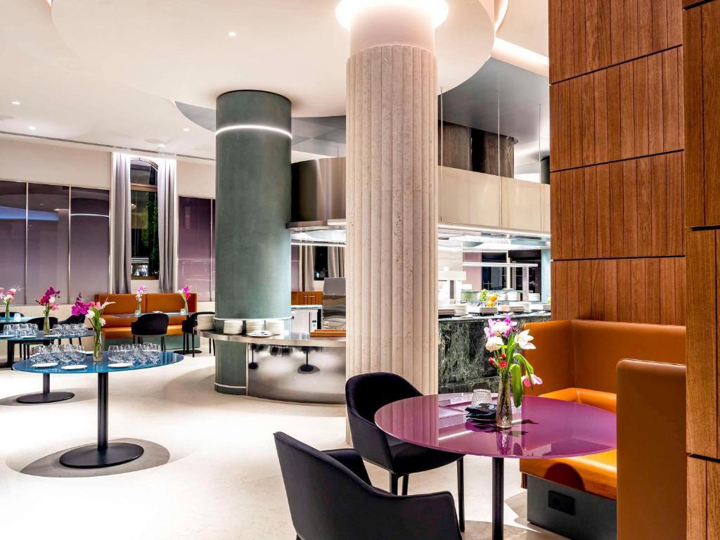 hotel image 10