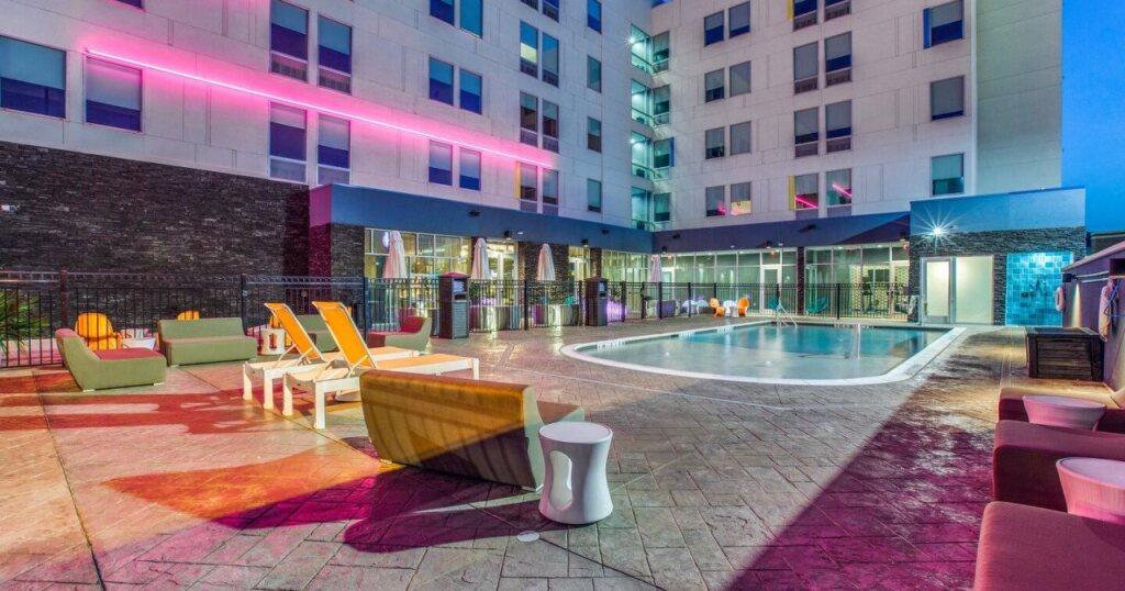 hotel image 10