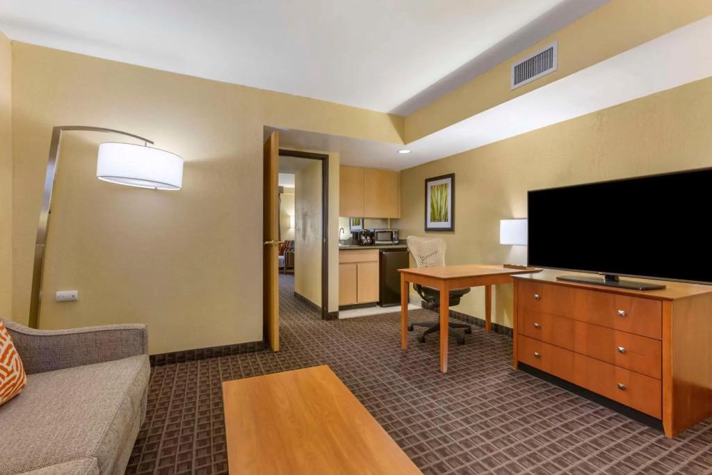 hotel image 38