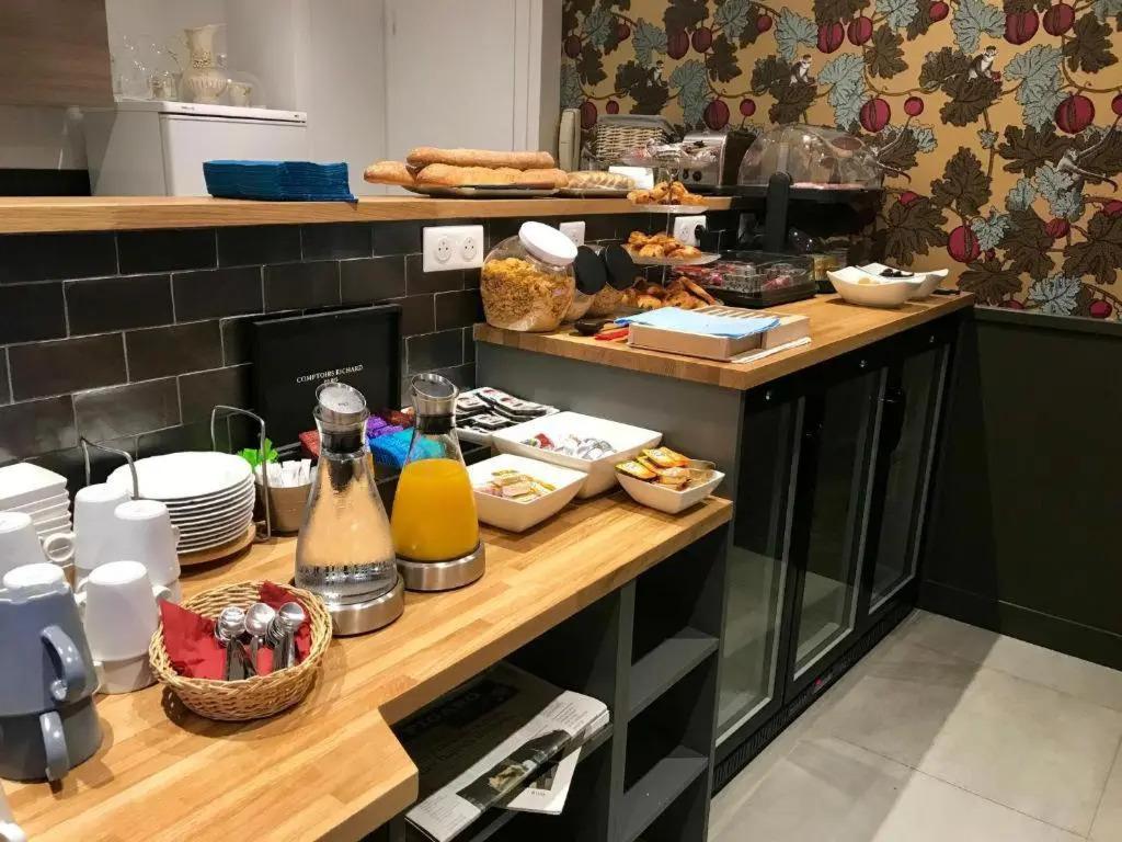 hotel image 10