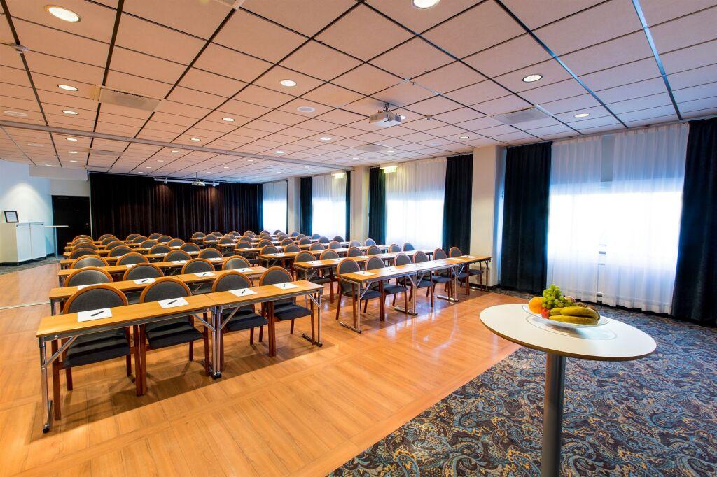 hotel image 39