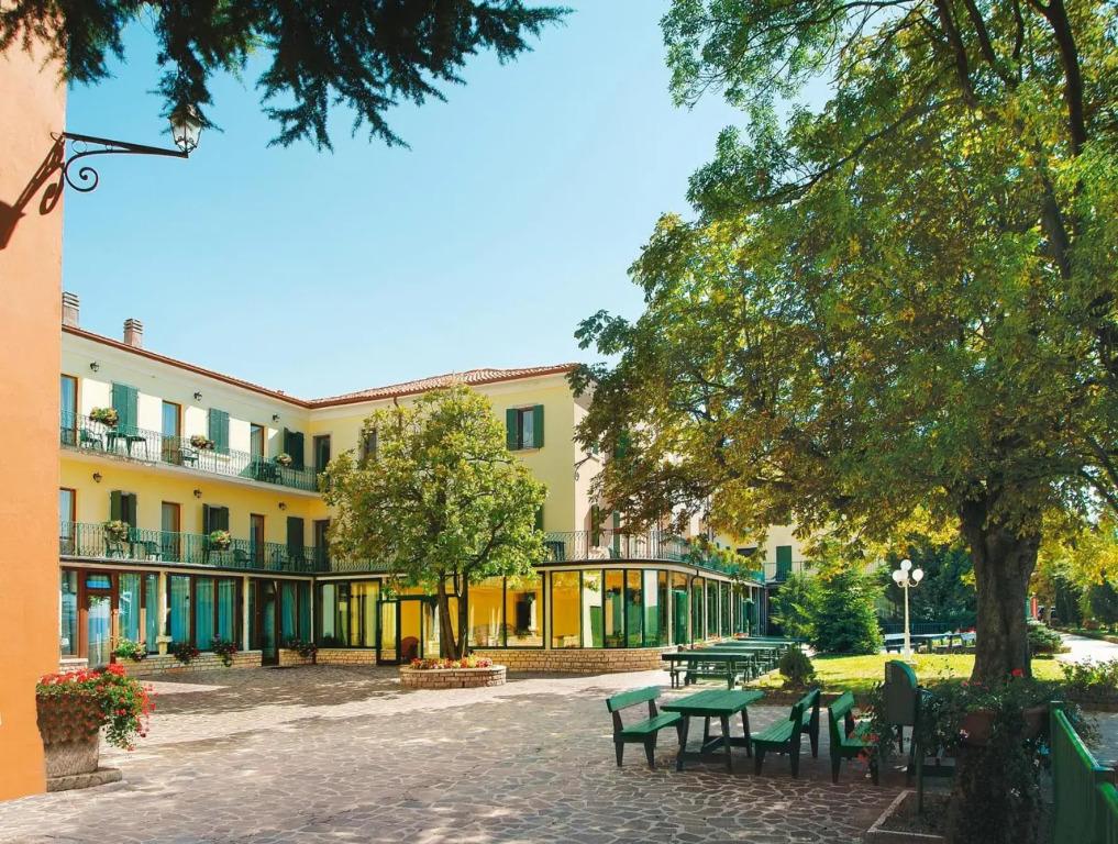 hotel image 35