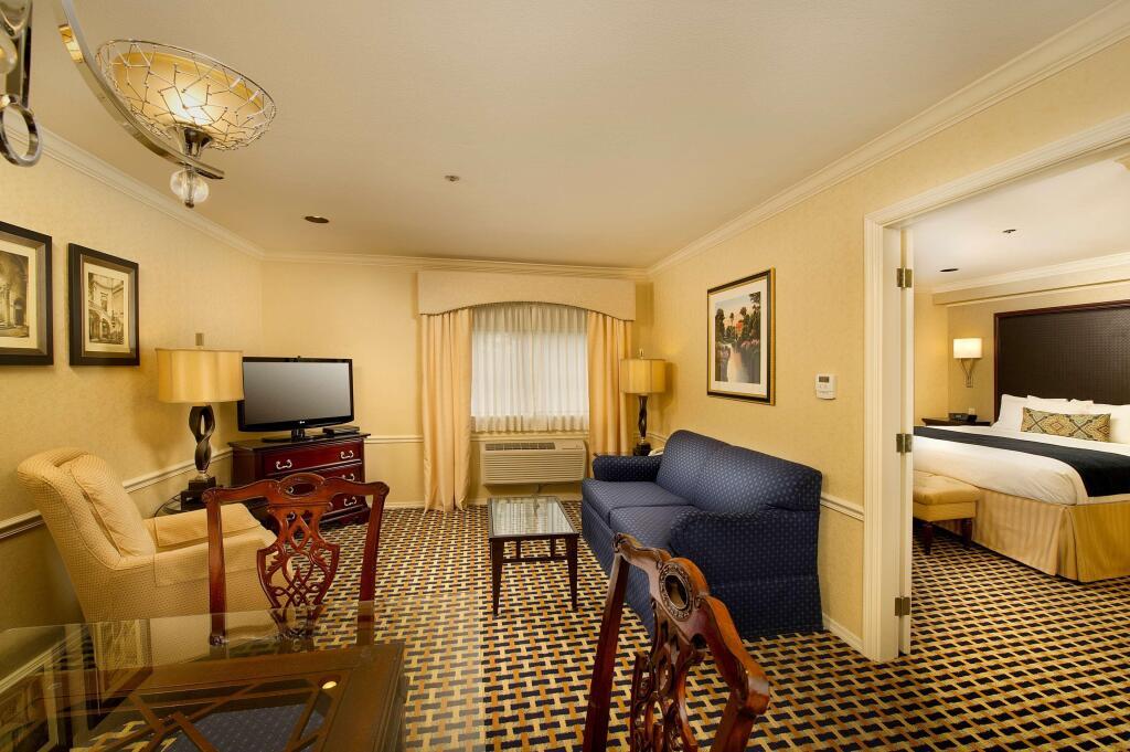 hotel image 39