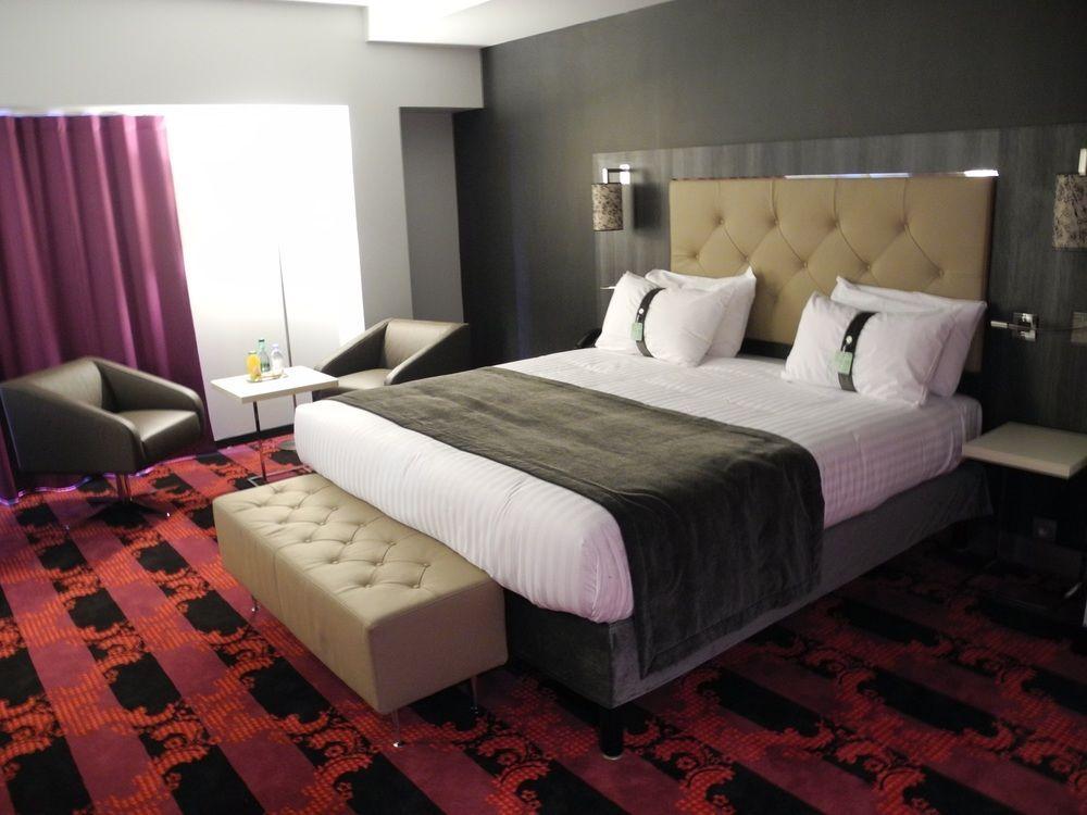 hotel image 9