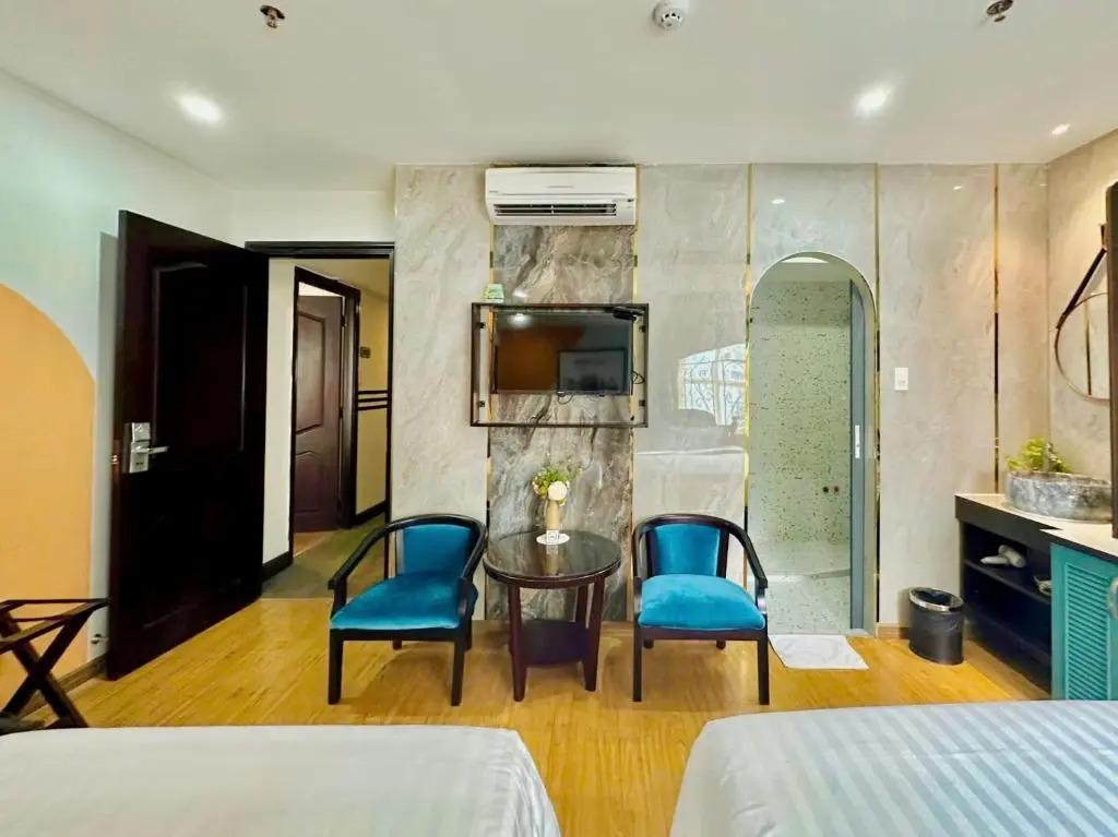 hotel image 12