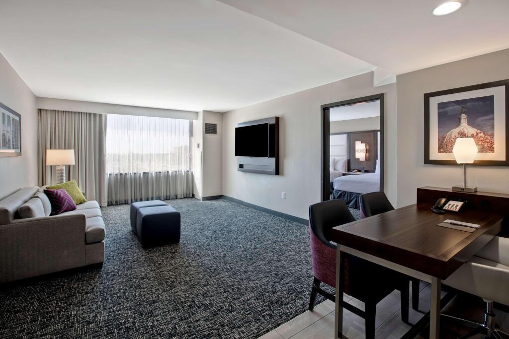 hotel image 16