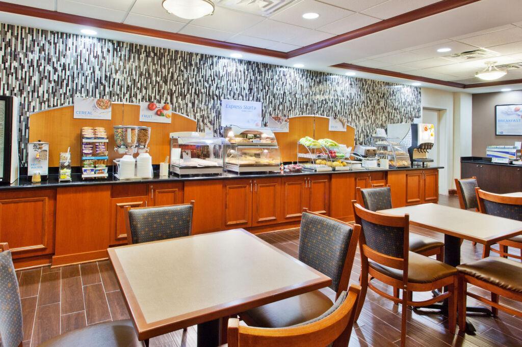 hotel image 10