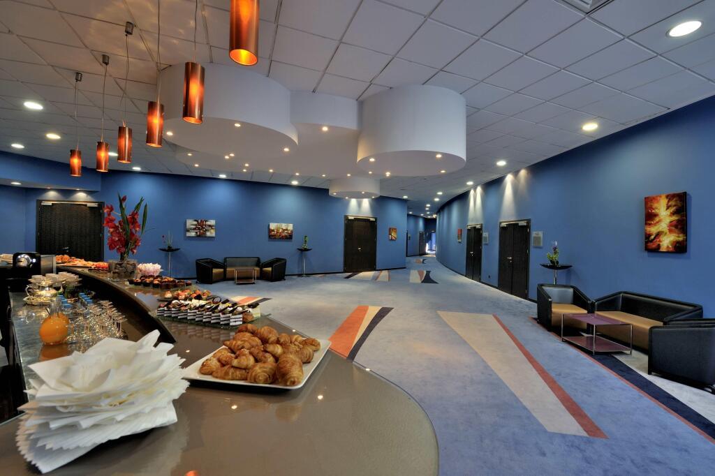 hotel image 39