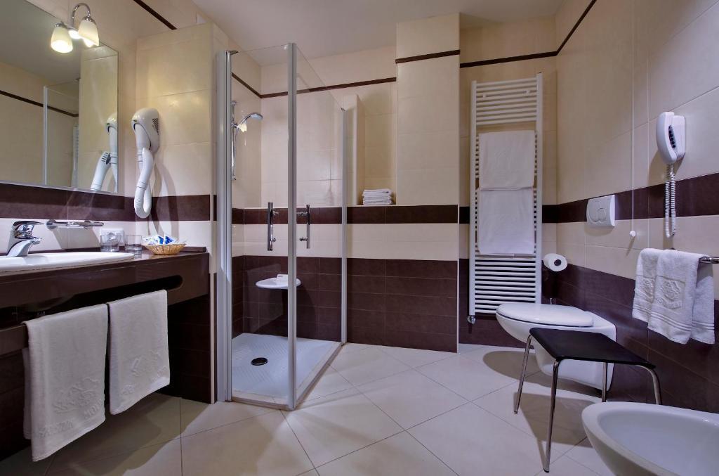hotel image 13