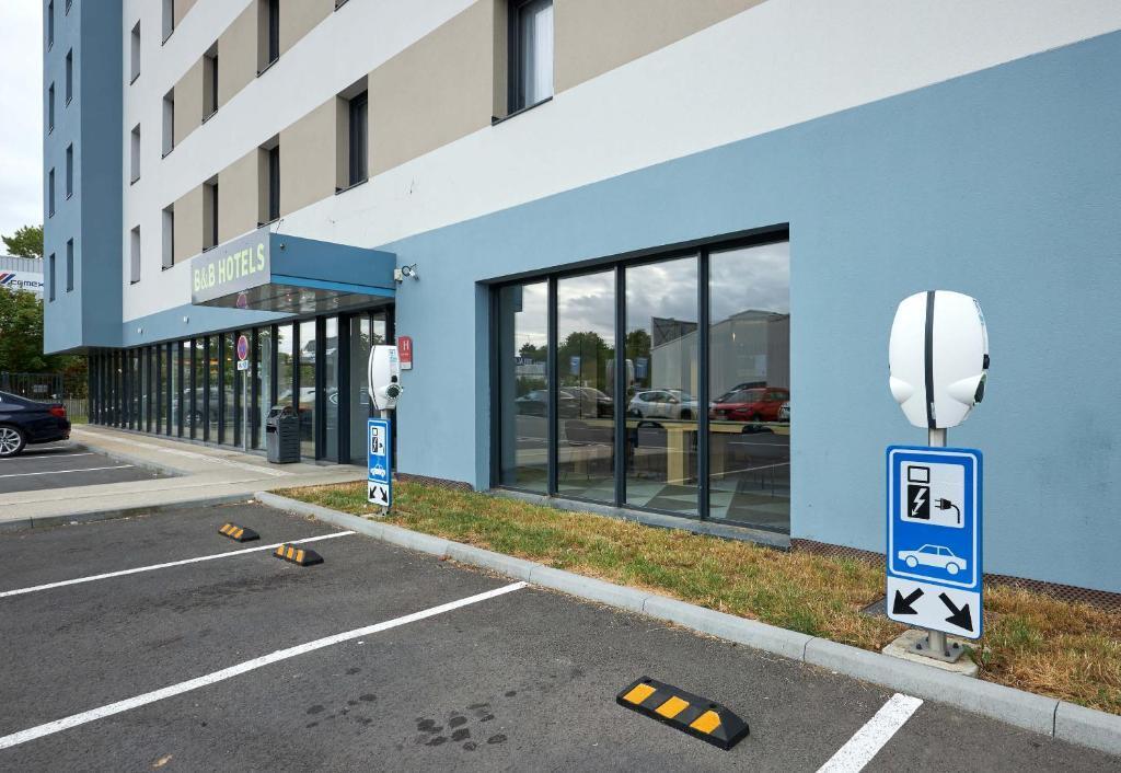 hotel image 16