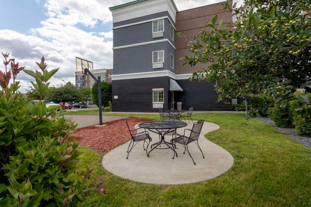 hotel image 8