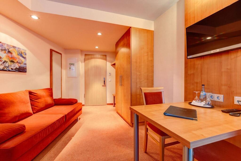 hotel image 16