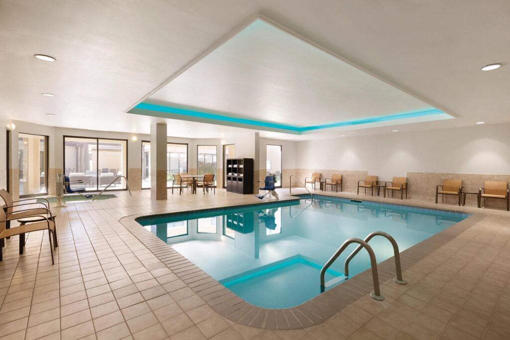 hotel image 8