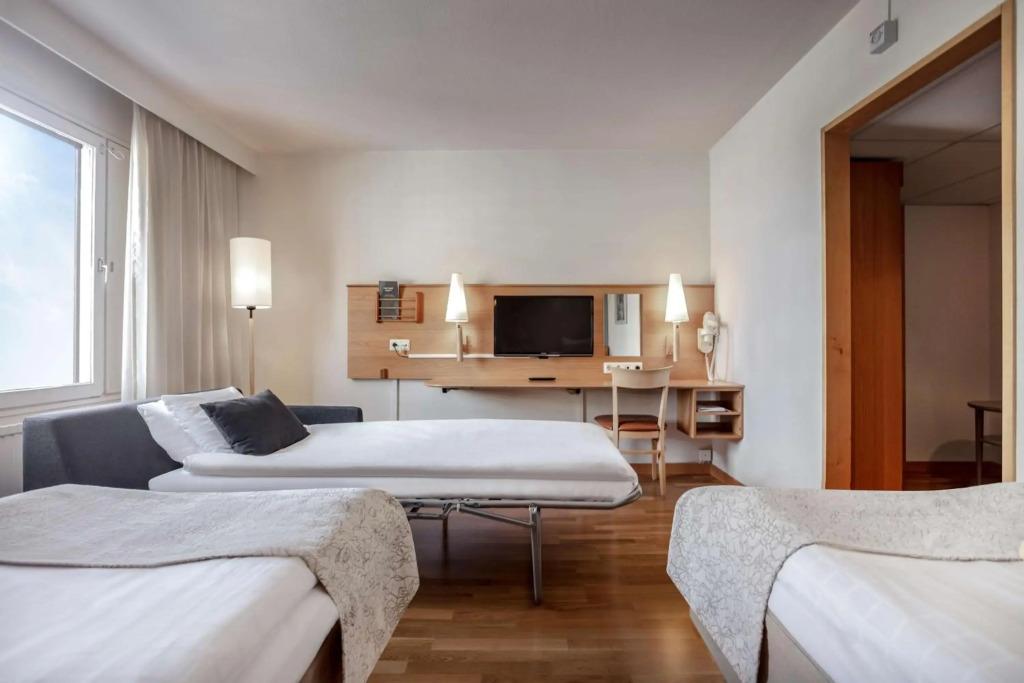 hotel image 8