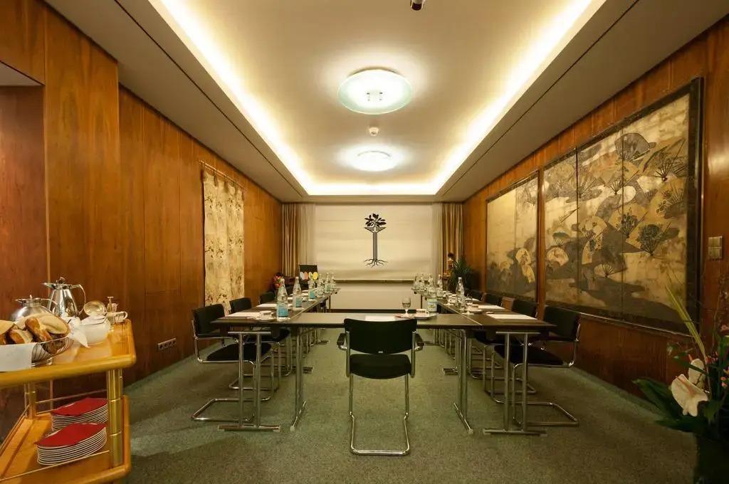 hotel image 13