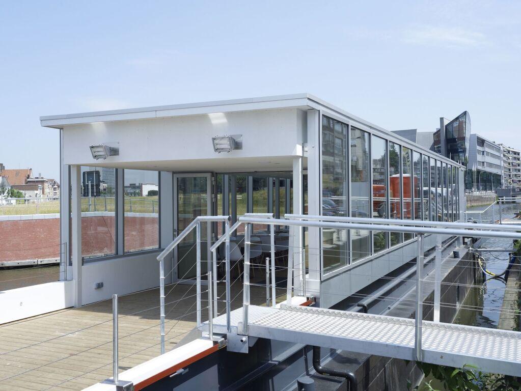 hotel image 10