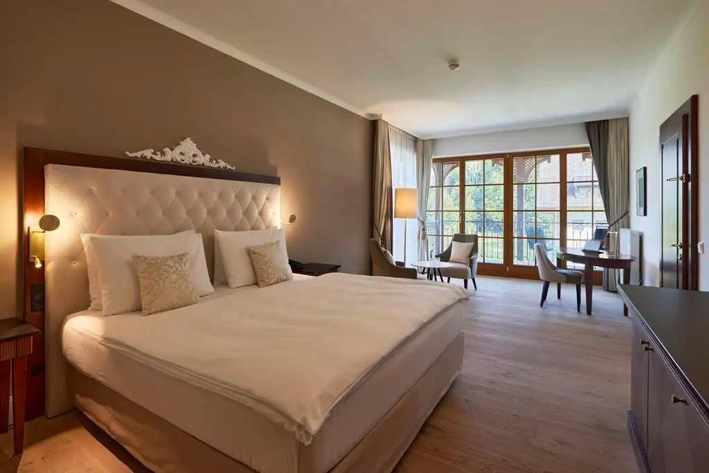 hotel image 13