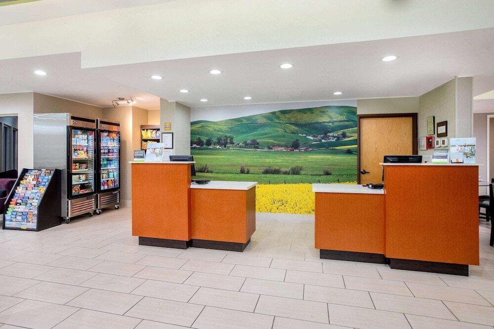 hotel image 11