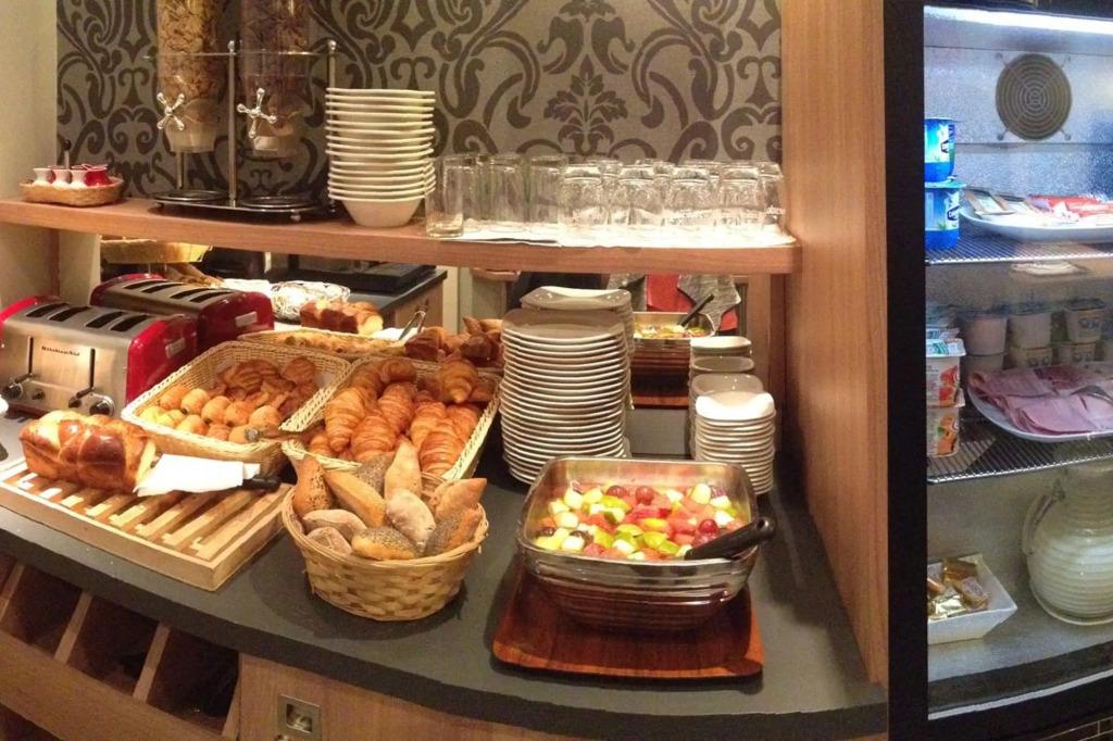 hotel image 8