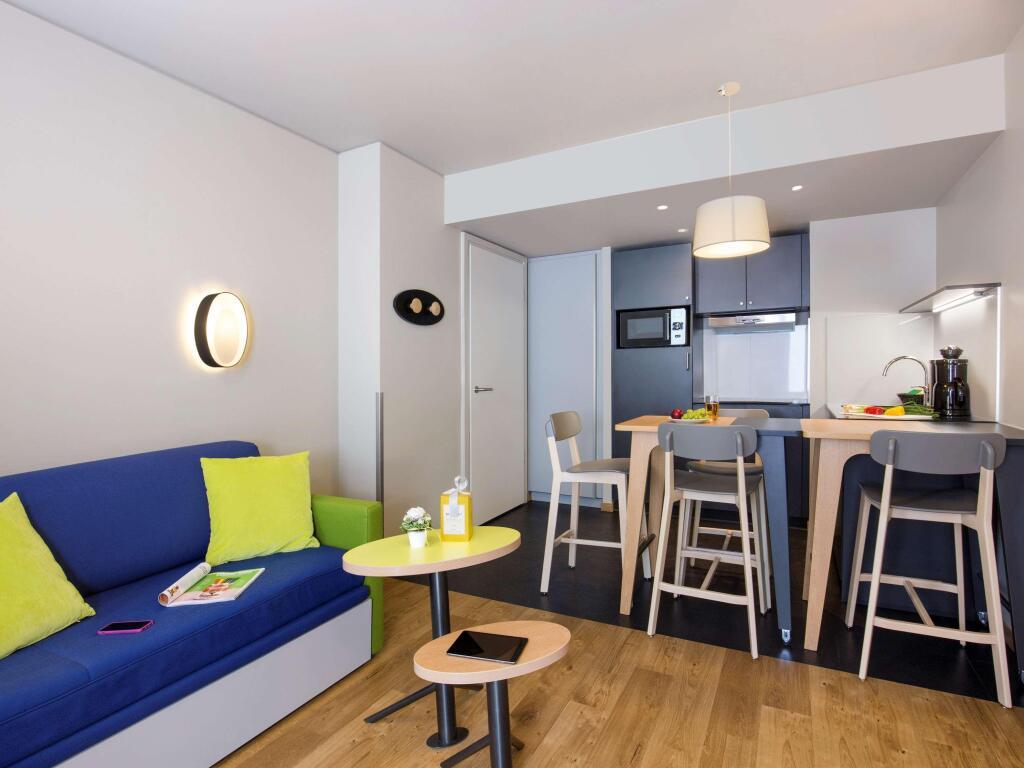 hotel image 16
