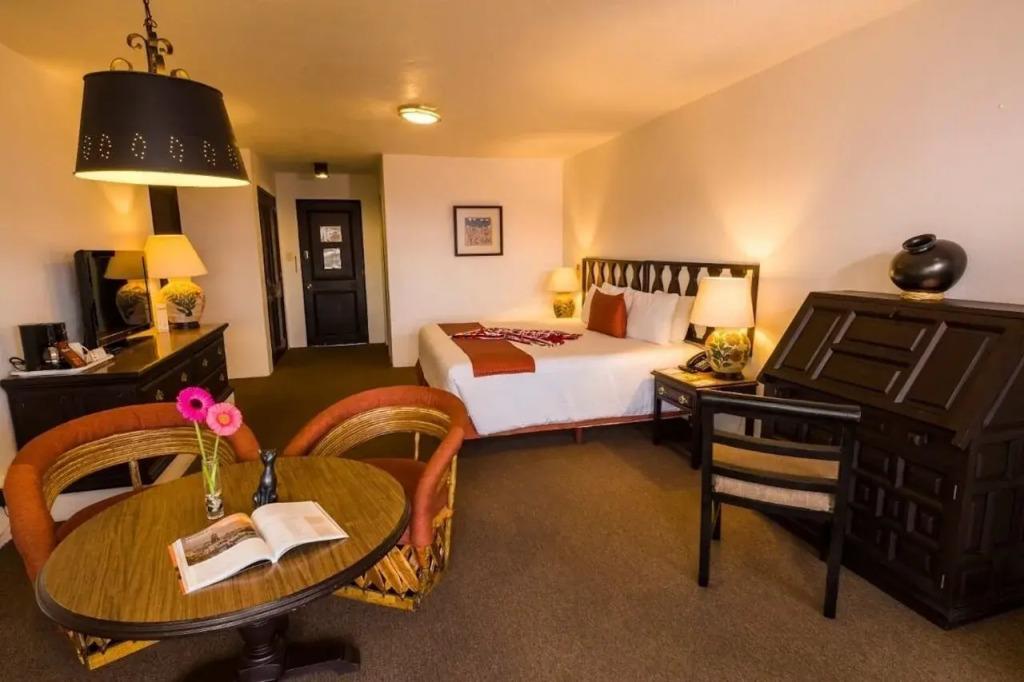 hotel image 16