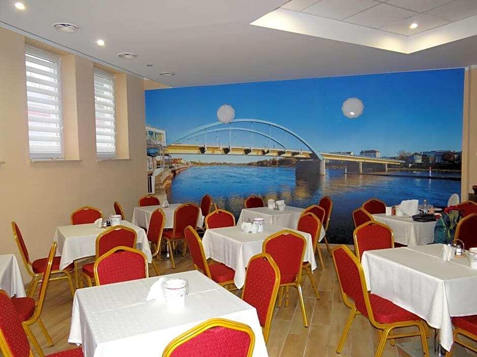 hotel image 8