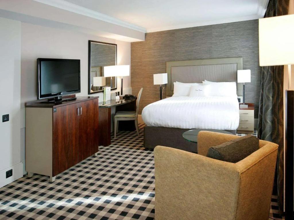 hotel image 32