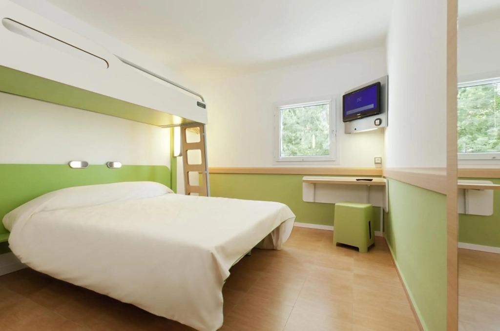 hotel image 16