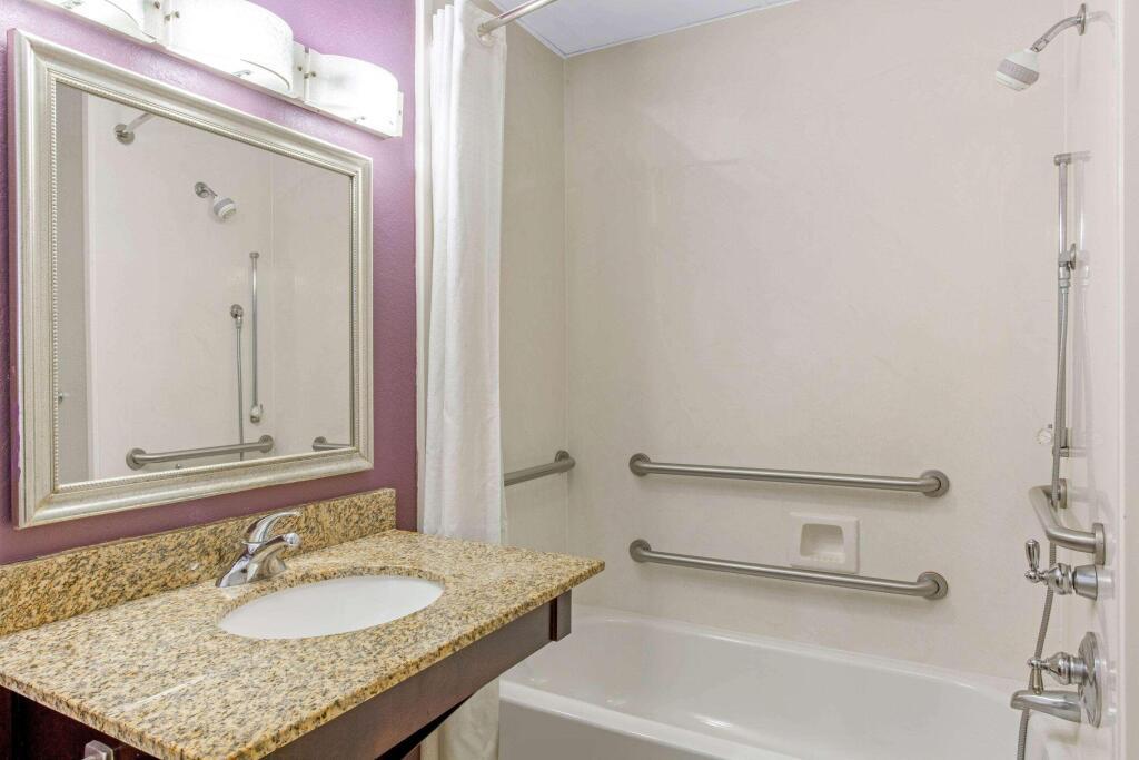 hotel image 17